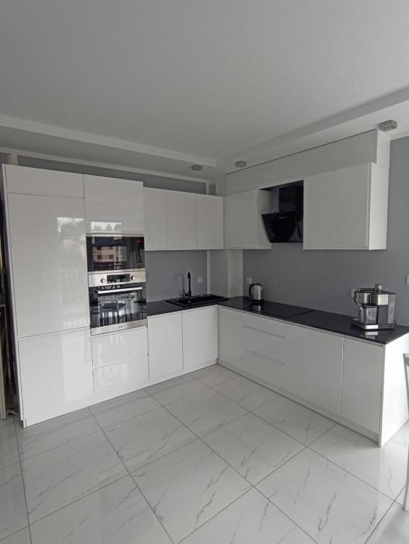 Apartament Brzeg Extérieur photo
